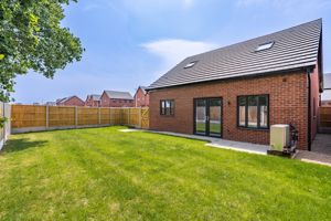 Photo 14- click for photo gallery